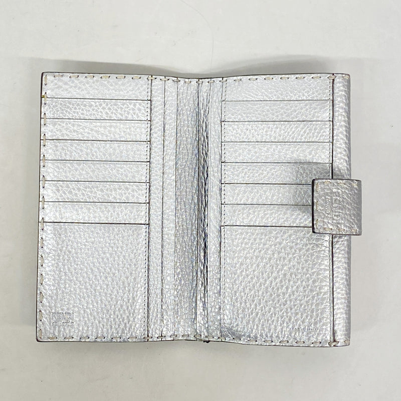 【6ka0057】フェンディ 長財布 セレリア レザー シルバー シルバー金具【中古】レディース