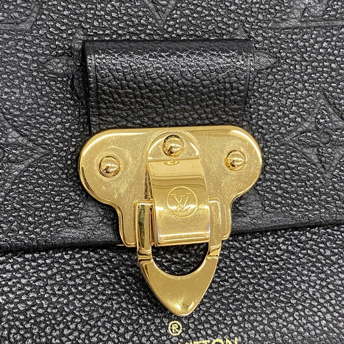 【6ka0135】ルイヴィトン ショルダーバッグ モノグラム・アンプラント ヴァヴァンBB M44550 ノワール【中古】レディース