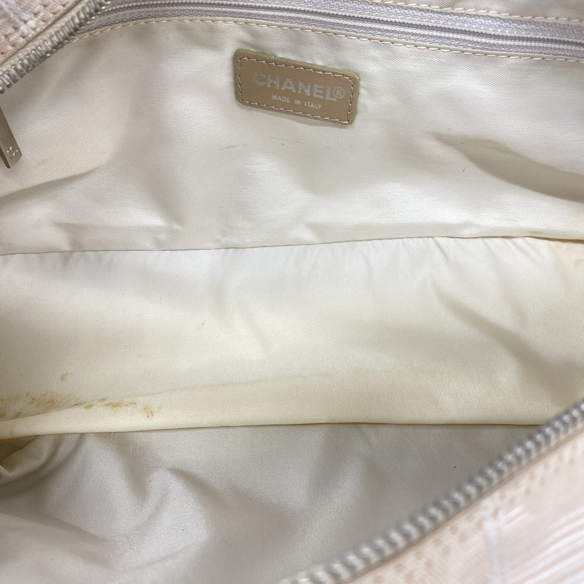 【6ka0166】シャネル ハンドバッグ ニュートラベル ナイロン ベージュ シルバー金具【中古】レディース