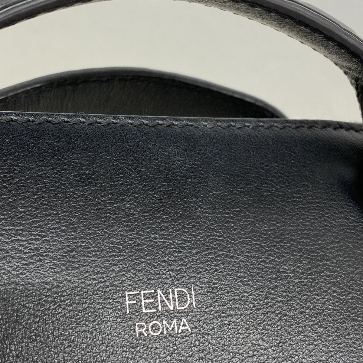 【6ka0174】フェンディ ハンドバッグ バイザウェイ レザー ブラック シルバー金具 2wayバッグ【中古】レディース