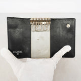 【6ka0226】シャネル キーケース カメリア ラムスキン ブラック シルバー金具【中古】レディース
