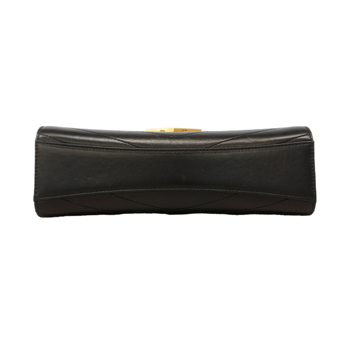 【6ka0270】シャネル ショルダーバッグ シェブロン レザー ブラック ゴールド金具【中古】レディース