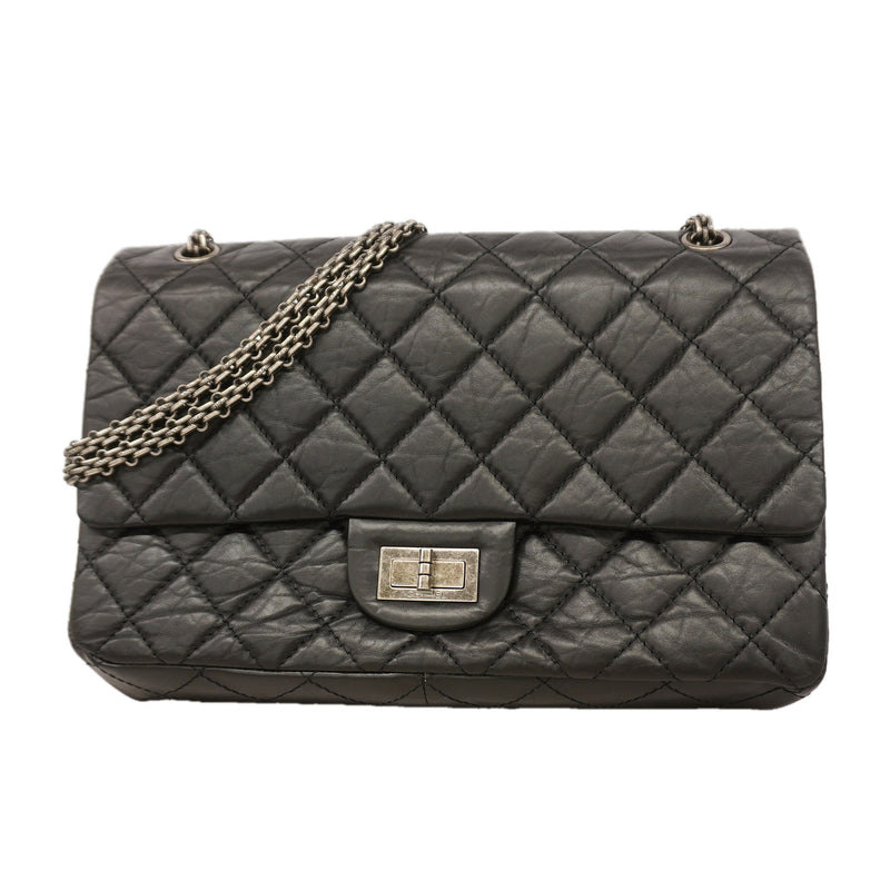 【6ka0279】シャネル ショルダーバッグ 2.55/マトラッセ Wフラップ Wチェーン マキシ レザー ブラック シルバー金具【中古】レディース
