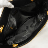 【6ka0329】シャネル ショルダーバッグ チェーンショルダー キャビアスキン ブラック ゴールド金具【中古】レディース