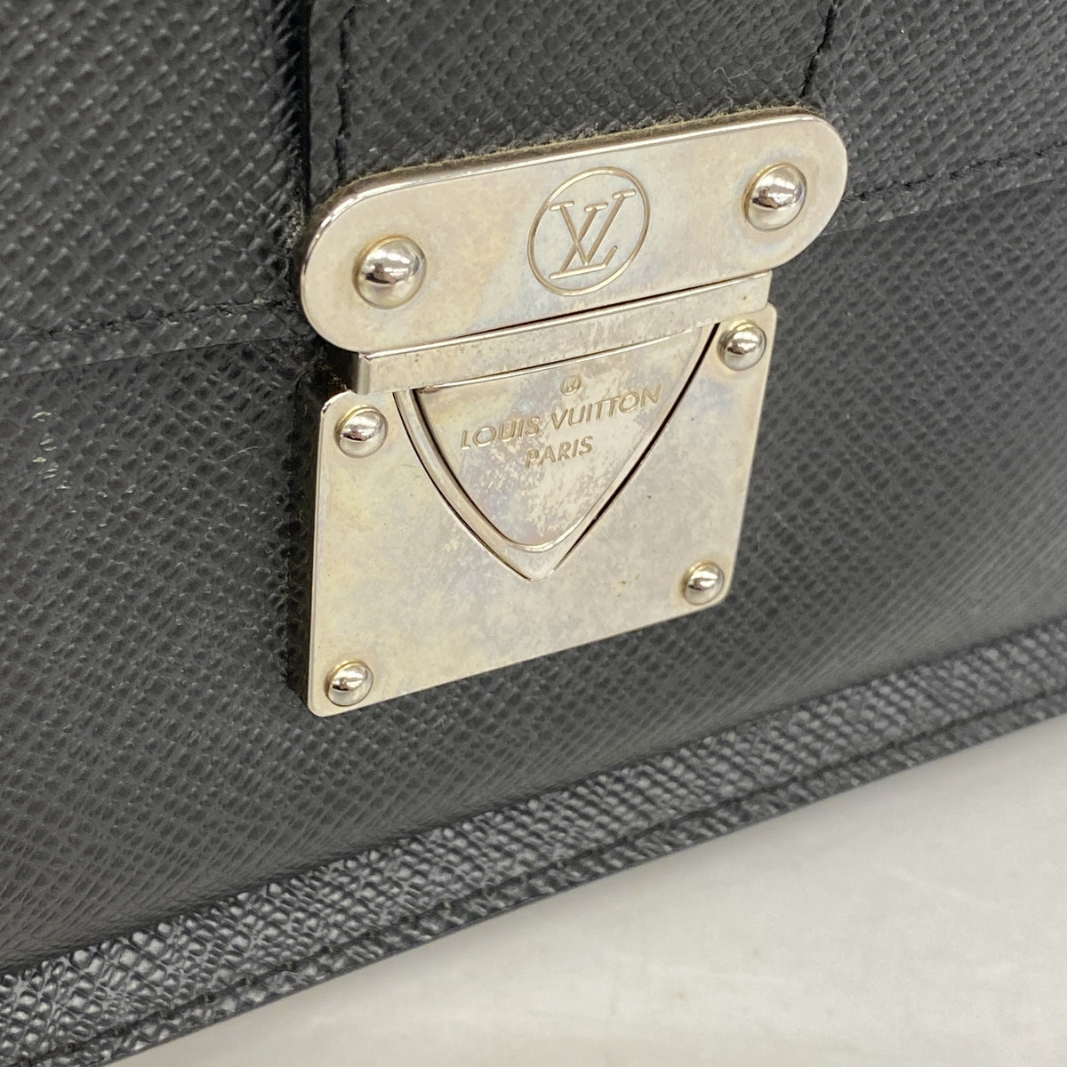 【6ka0408】ルイヴィトン クラッチバッグ タイガ ベライア M32592 アルドワーズ【中古】メンズ