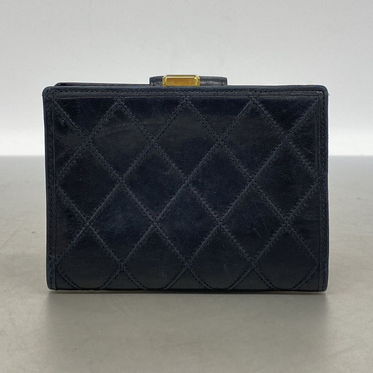 【6ka0443】シャネル 財布 ビコローレ ラムスキン ブラック ゴールド金具【中古】レディース