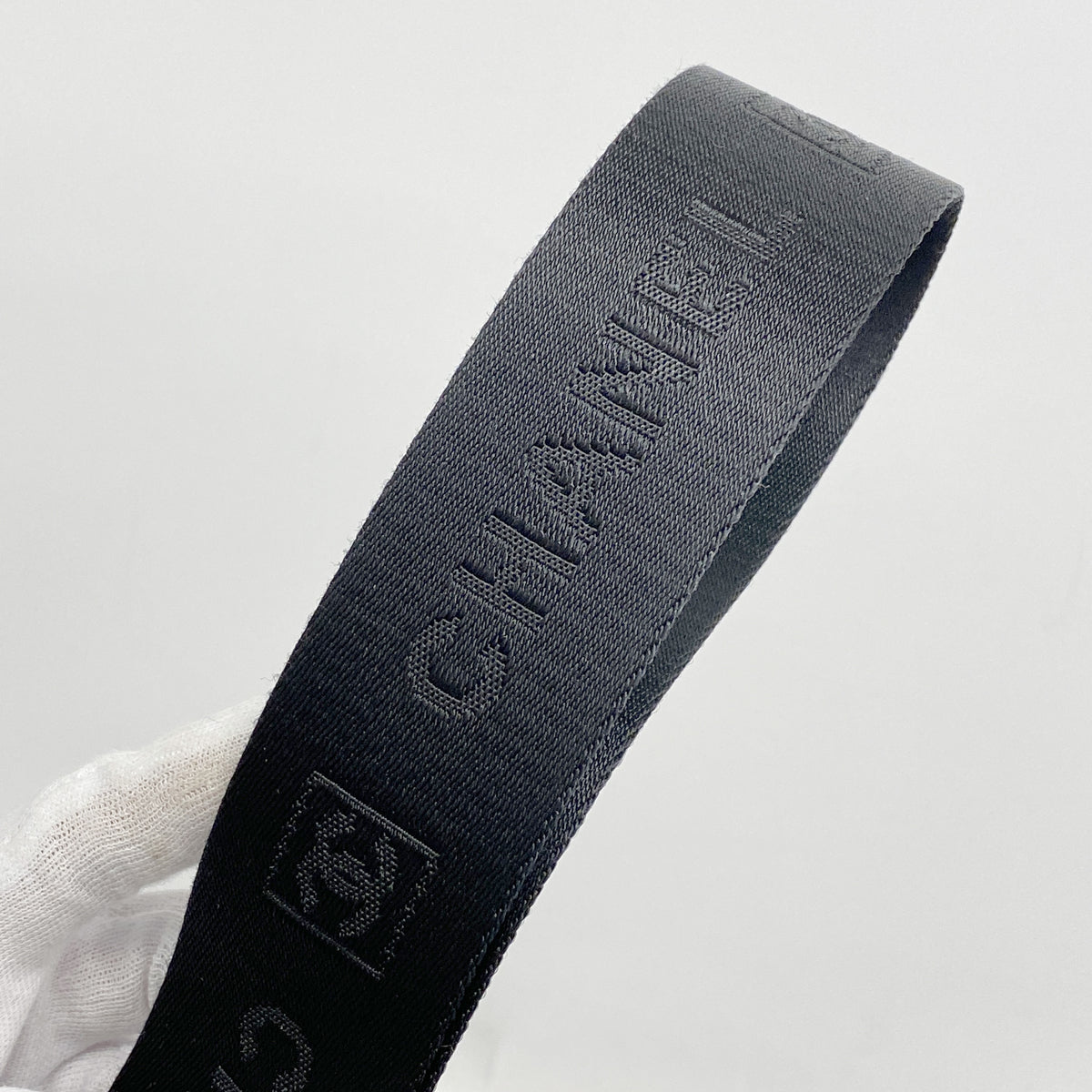 【6ka0478】シャネル ショルダーバッグ スポーツ ナイロン ブラック シルバー金具【中古】メンズ レディース ユニセックス