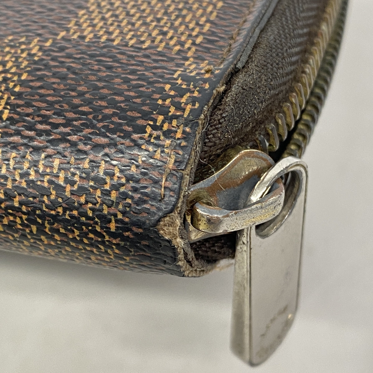 【6ka0568】ルイヴィトン 長財布 ダミエ ジッピーウォレット N60015 エベヌ【中古】レディース