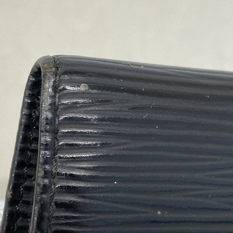 【6ka0570】ルイヴィトン キーケース エピ ミュルティクレ6 M63812 ノワール【中古】メンズ レディース ユニセックス