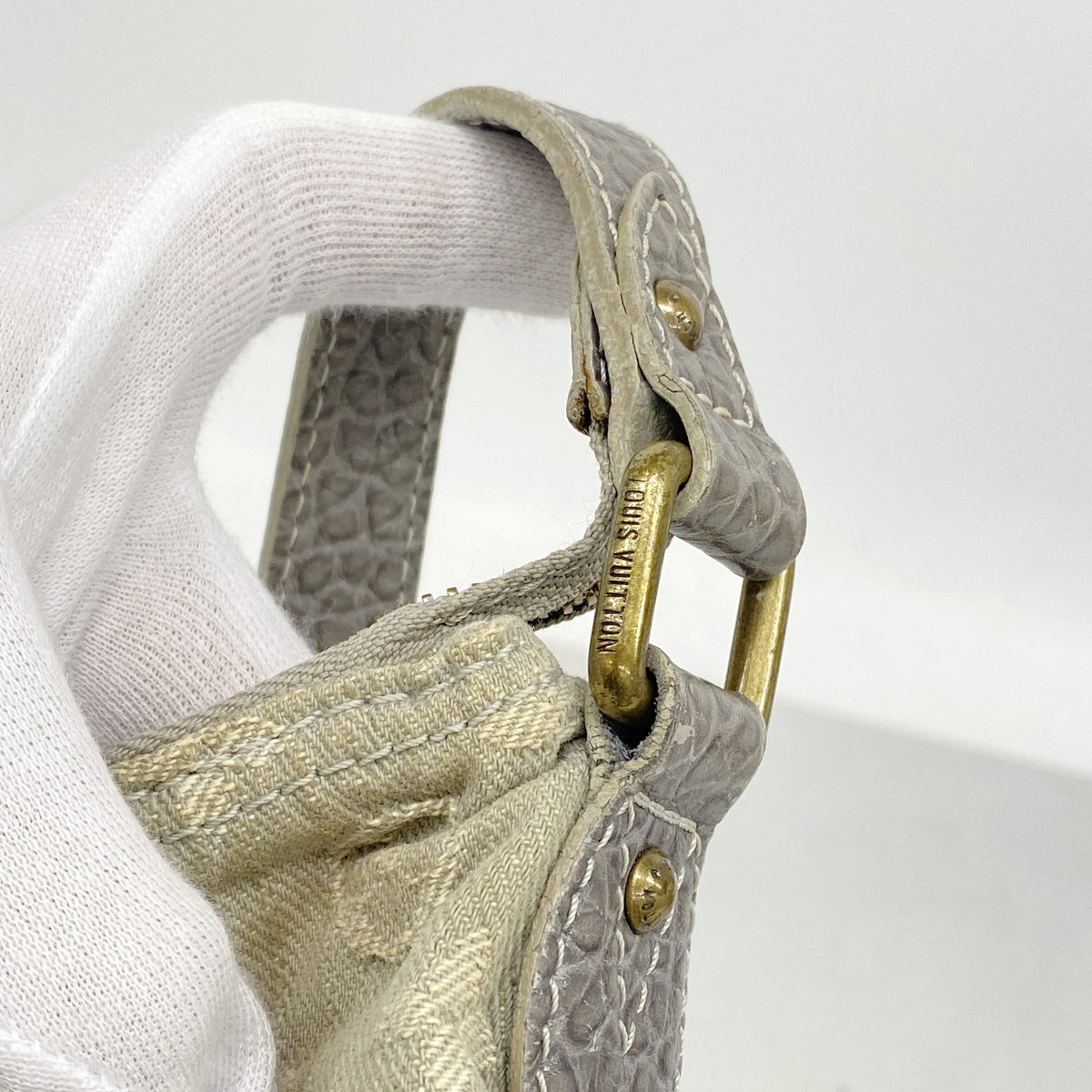 【6ka0584】ルイヴィトン ショルダーバッグ モノグラム・デニム スライトリー M95834 グリ【中古】レディース