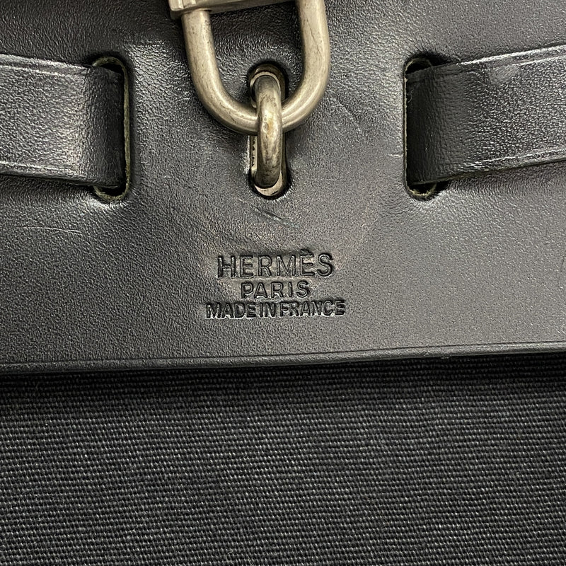 【6ka0601】エルメス リュック・デイパック エールバッグアド トワルオフィシエ ブラック シルバー金具 □C刻印【中古】レディース