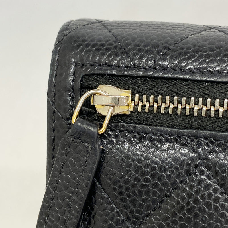 【6ka0603】シャネル 三つ折り財布 マトラッセ キャビアスキン ブラック ゴールド金具【中古】レディース