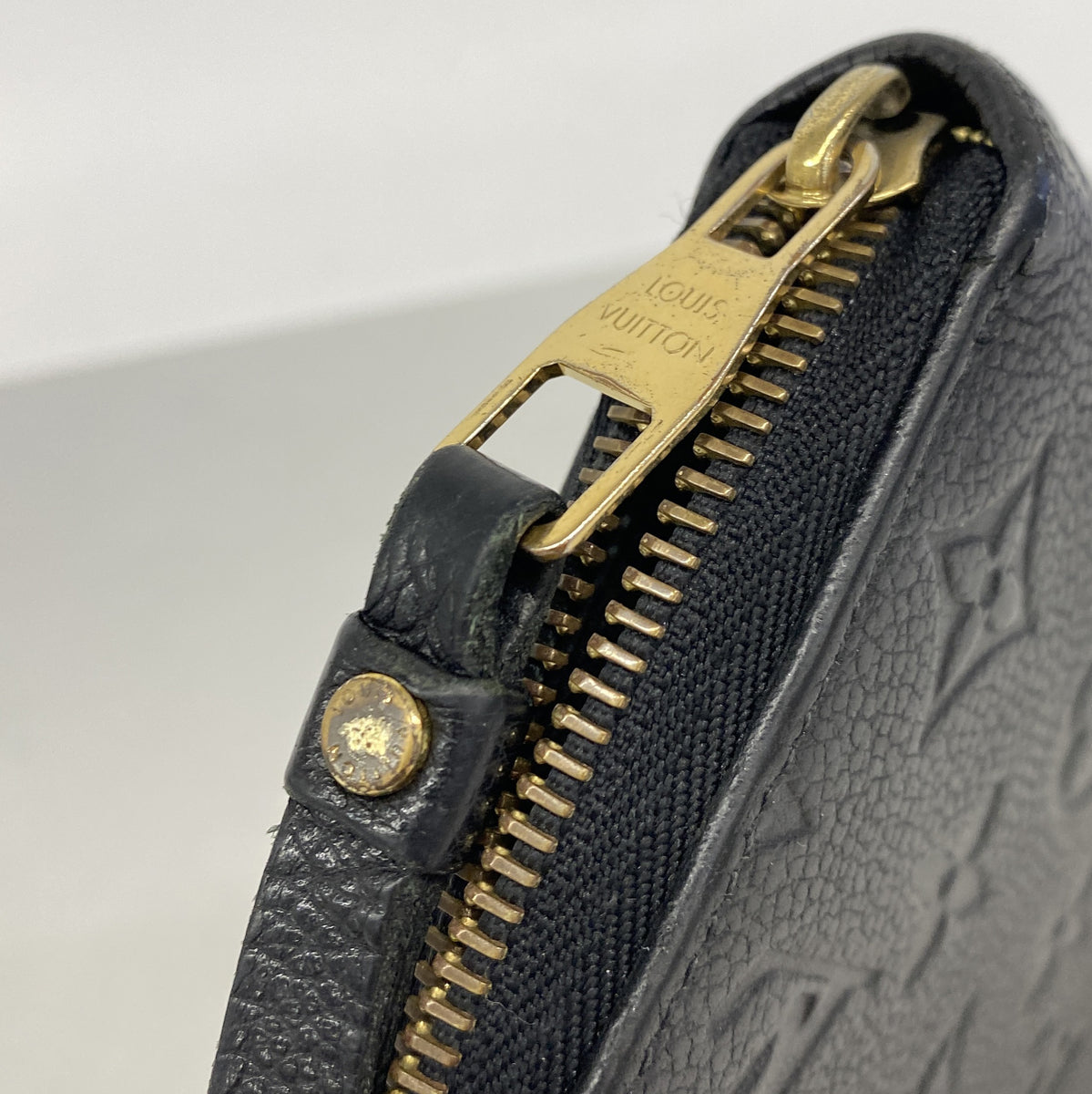 【6ka0619】ルイヴィトン 長財布 モノグラム・アンプラント ジッピーウォレット M61864 ノワール【中古】レディース
