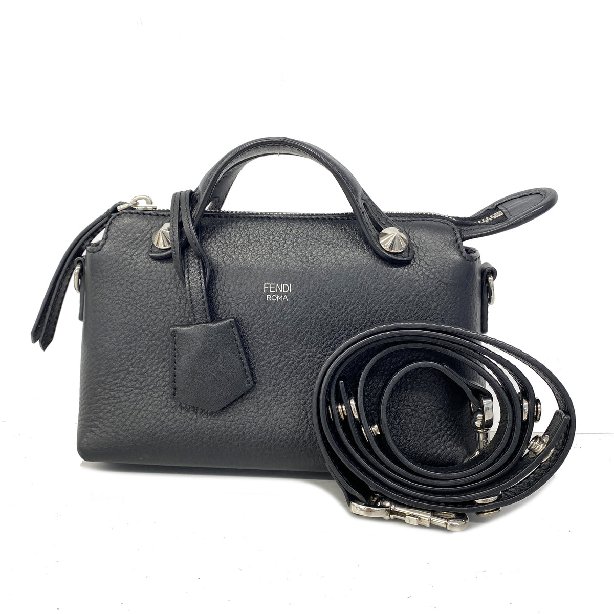 【6ka0632】フェンディ ハンドバッグ バイザウェイ レザー ブラック シルバー金具 2wayバッグ【中古】レディース