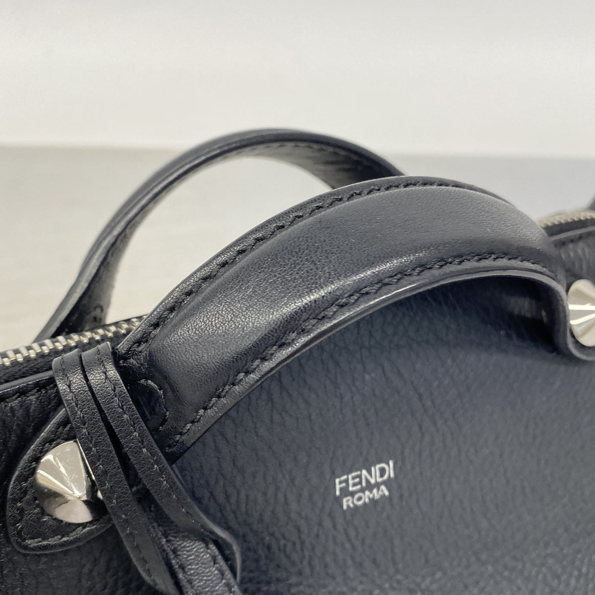 【6ka0632】フェンディ ハンドバッグ バイザウェイ レザー ブラック シルバー金具 2wayバッグ【中古】レディース