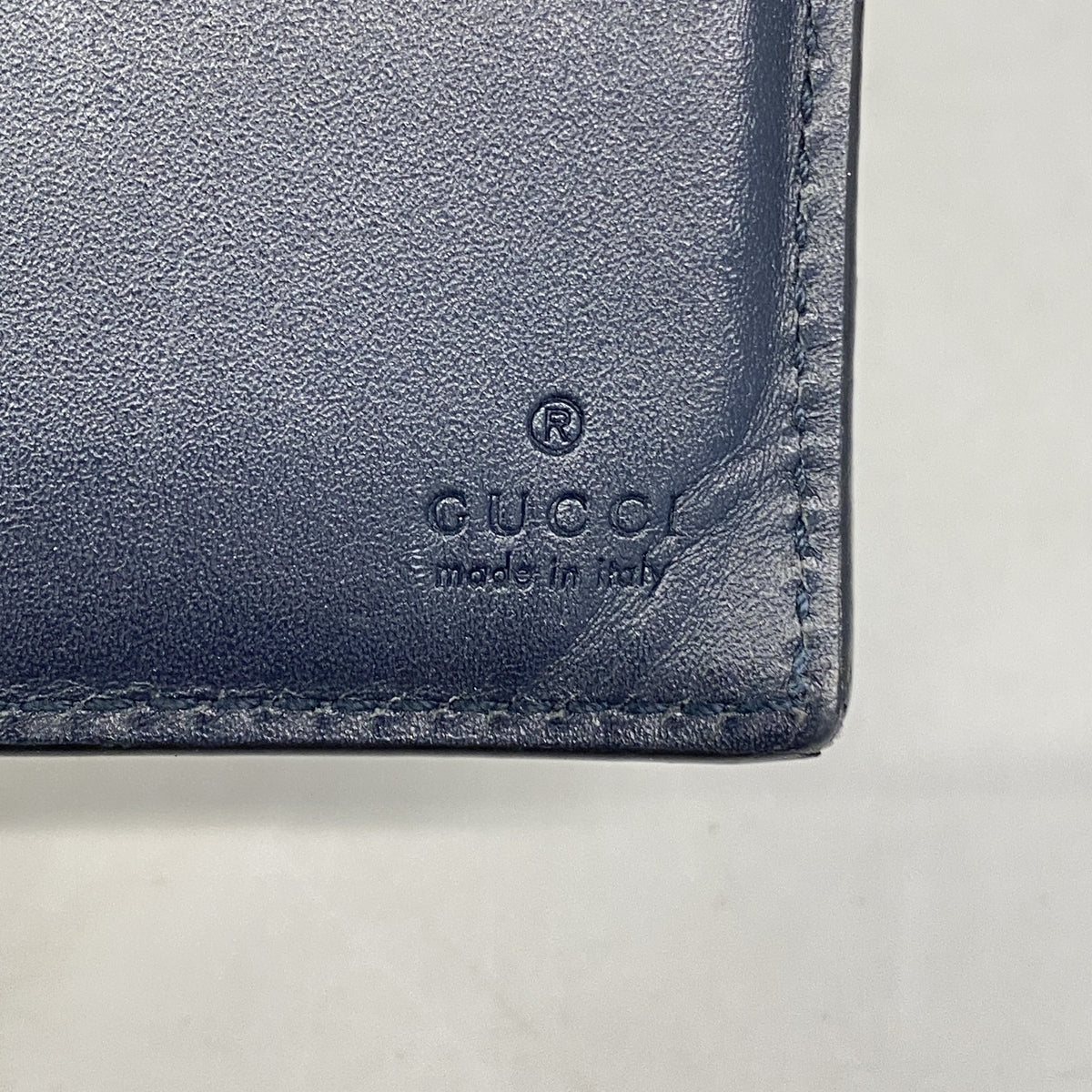 【6ka0637】グッチ 札入れ グッチシマ シェリーライン 403827 レザー ネイビー【中古】メンズ