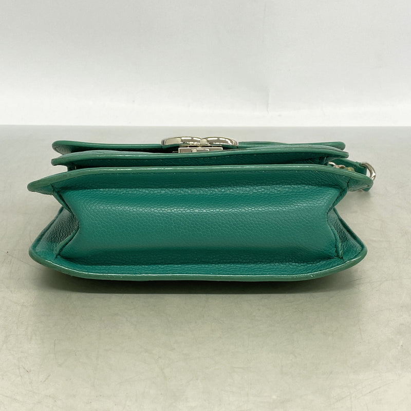 【6kb0663】シャネル ショルダーバッグ マトラッセ チェーンショルダー キャビアスキン グリーン シルバー金具【中古】レディース