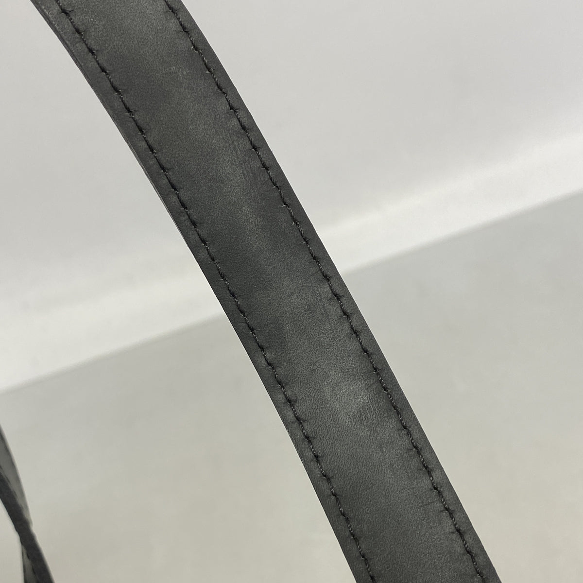 【6kb0775】ルイヴィトン ハンドバッグ エピ セギュールMM M58862 ノワール【中古】レディース