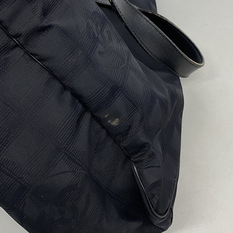 【6kb0793】シャネル トートバッグ ニュートラベル ナイロン ブラック シャンパンゴールド金具【中古】レディース