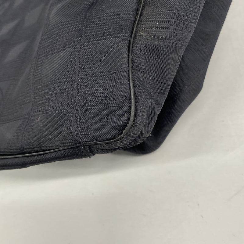 【6kb0793】シャネル トートバッグ ニュートラベル ナイロン ブラック シャンパンゴールド金具【中古】レディース