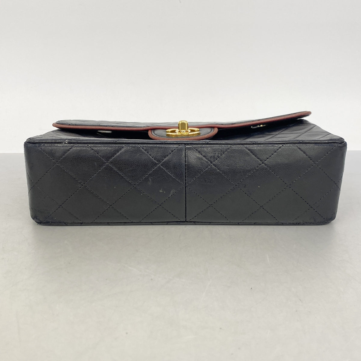 【6kb0840】シャネル ショルダーバッグ マトラッセ Wチェーン ラムスキン ブラック ゴールド金具【中古】レディース