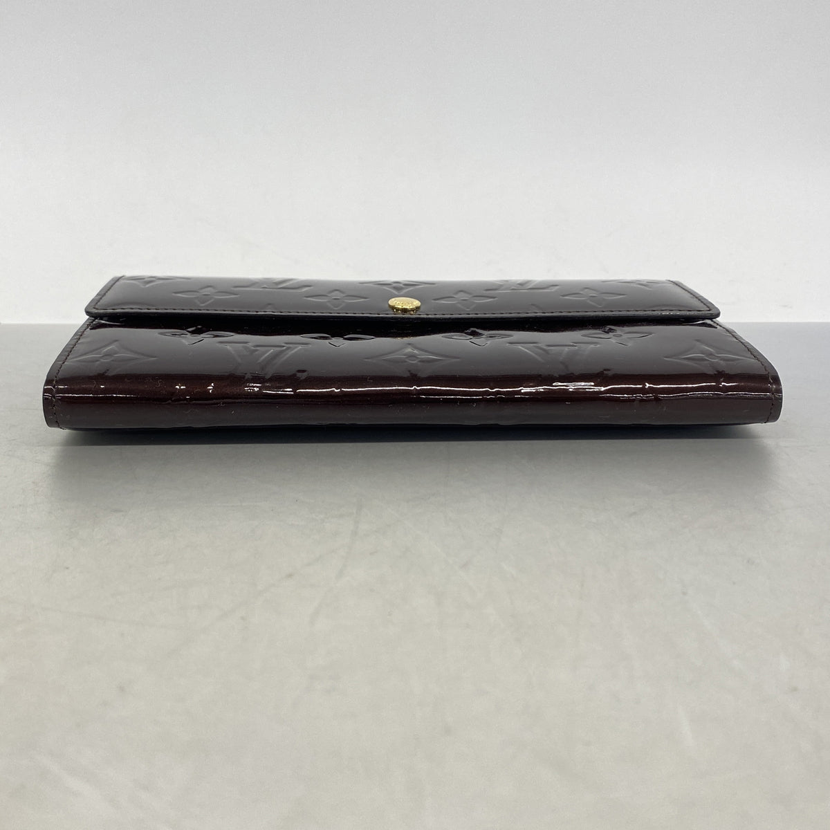 【6kb0843】ルイヴィトン 長財布 ヴェルニ ポルトフォイユサラ M93524 アマラント【中古】レディース