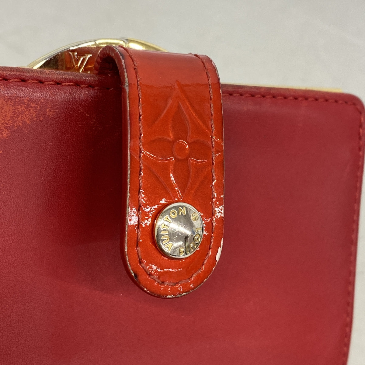 【6kb0874】ルイヴィトン 財布 ヴェルニ ポルトモネビエヴィエノワ M91208 ルージュ【中古】レディース