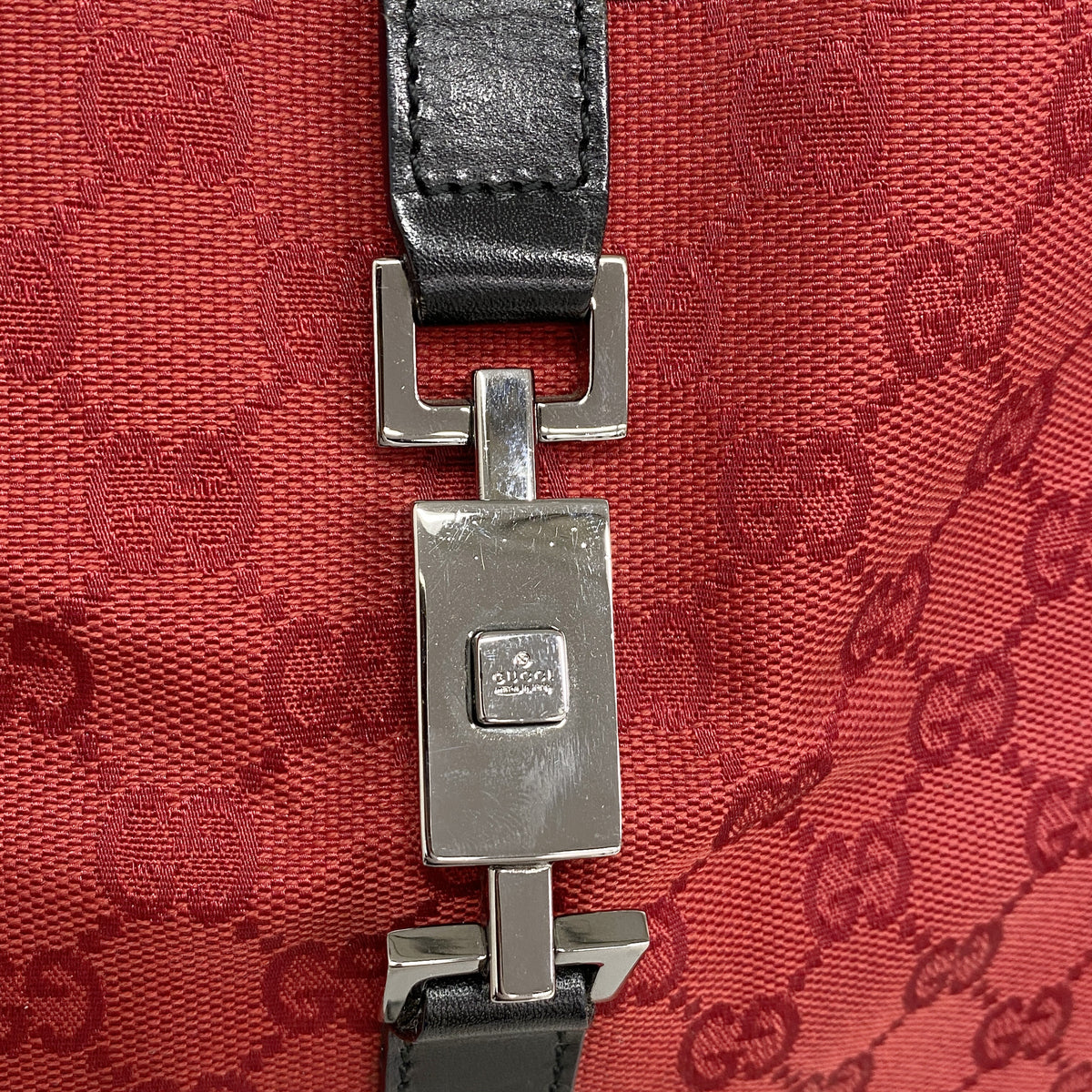 【6kb0876】グッチ ショルダーバッグ GGキャンバス/ジャッキー 001 3306 キャンバス レッド ブラック シルバー金具【中古】レディース