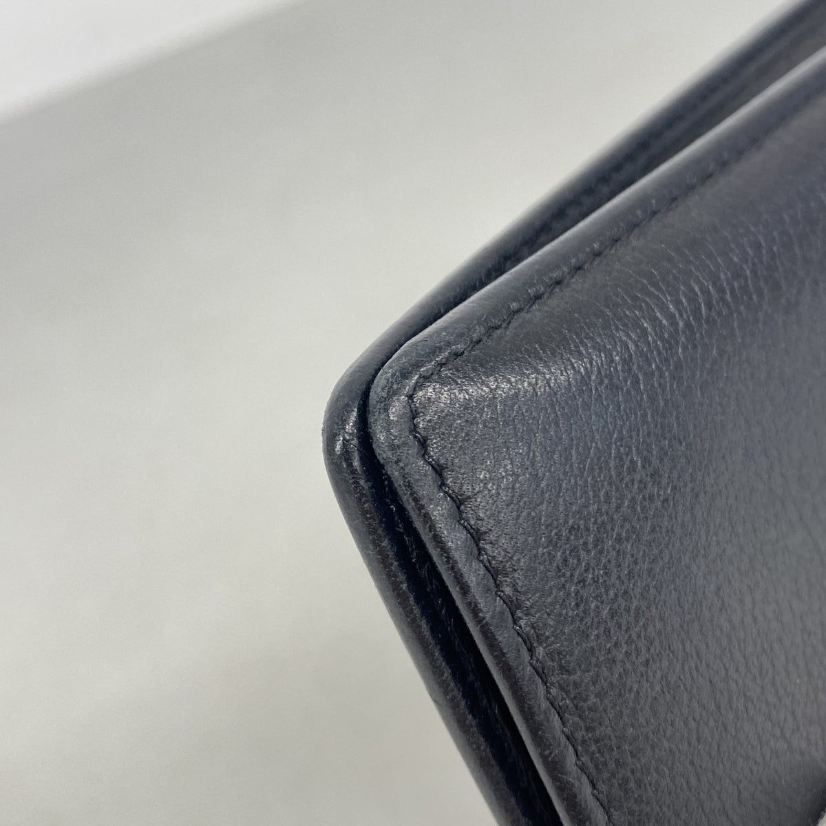 【6kb0893】シャネル 長財布 カメリア レザー ブラック ゴールド金具【中古】レディース