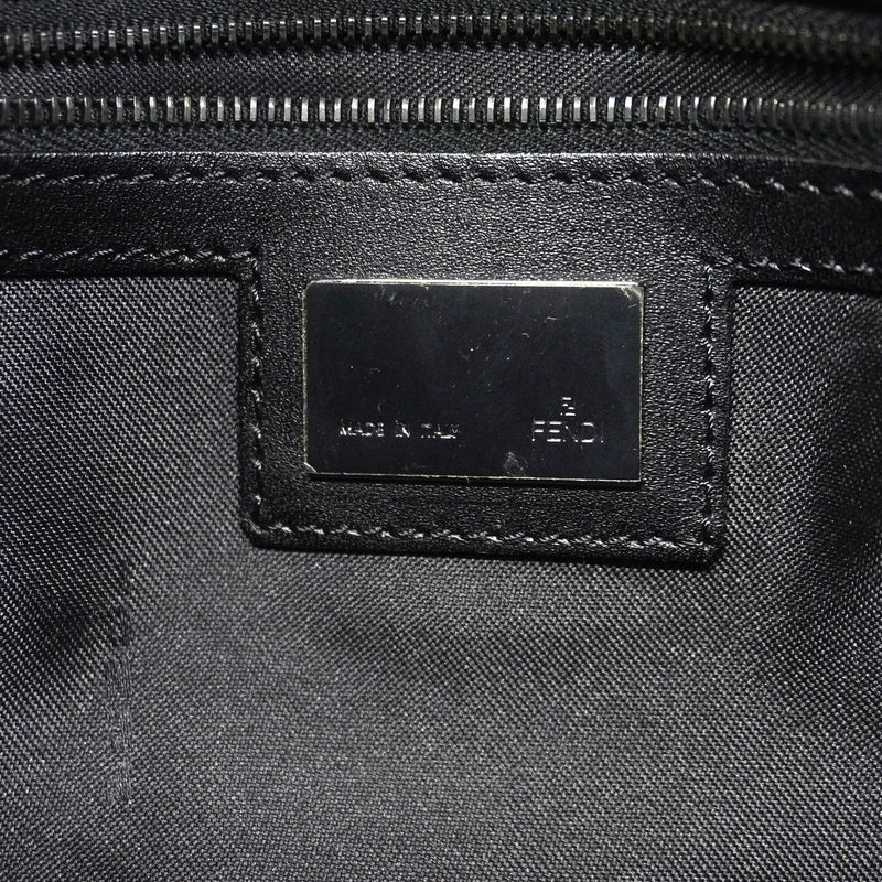【6kb0905】フェンディ ショルダーバッグ ズッキーノ ナイロンキャンバス ブラック シルバー金具【中古】レディース