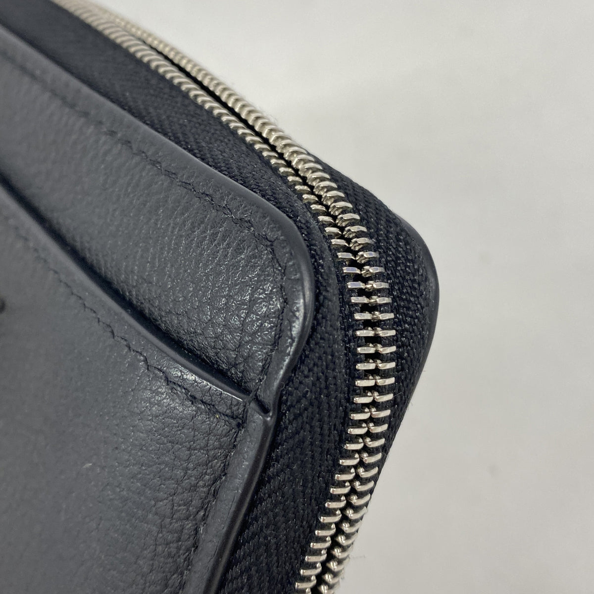 【6kb0915】ルイヴィトン コインケース トリヨン ロックミージッピーコインパース M80099 ノワール【中古】レディース