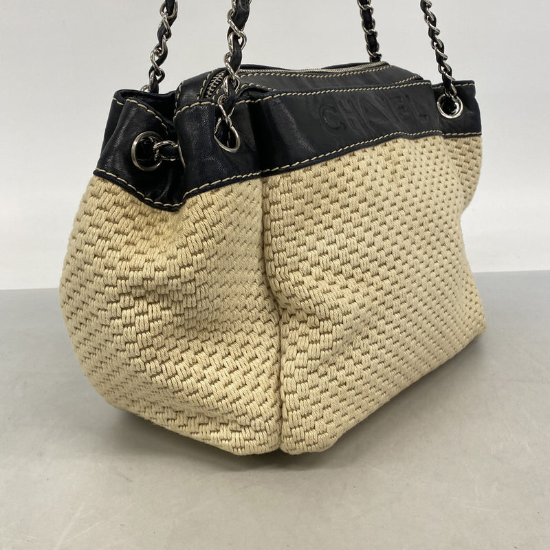 【6kb0916】シャネル ショルダーバッグ チェーンショルダー キャンバス ベージュ ブラック シルバー金具【中古】レディース