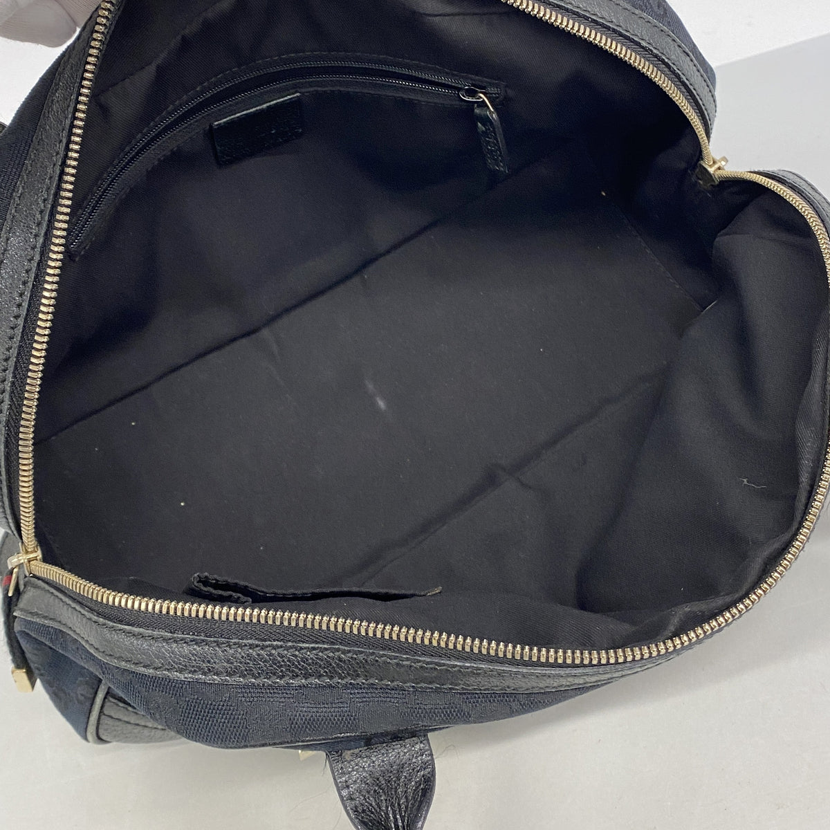 【6kb1004】グッチ ショルダーバッグ GGキャンバス 161720 キャンバス ブラック ゴールド金具【中古】レディース