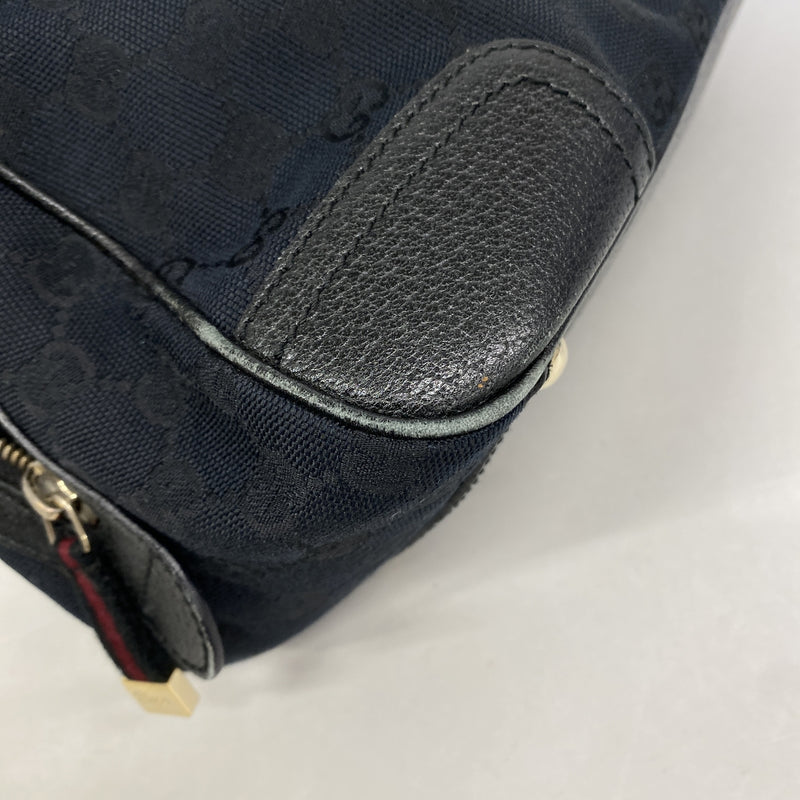 【6kb1004】グッチ ショルダーバッグ GGキャンバス 161720 キャンバス ブラック ゴールド金具【中古】レディース