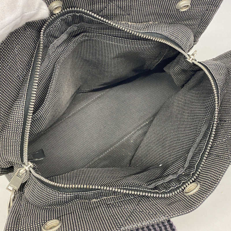 【6kb1050】エルメス トートバッグ エールラインPM ナイロン グレー シルバー金具【中古】メンズ レディース ユニセックス