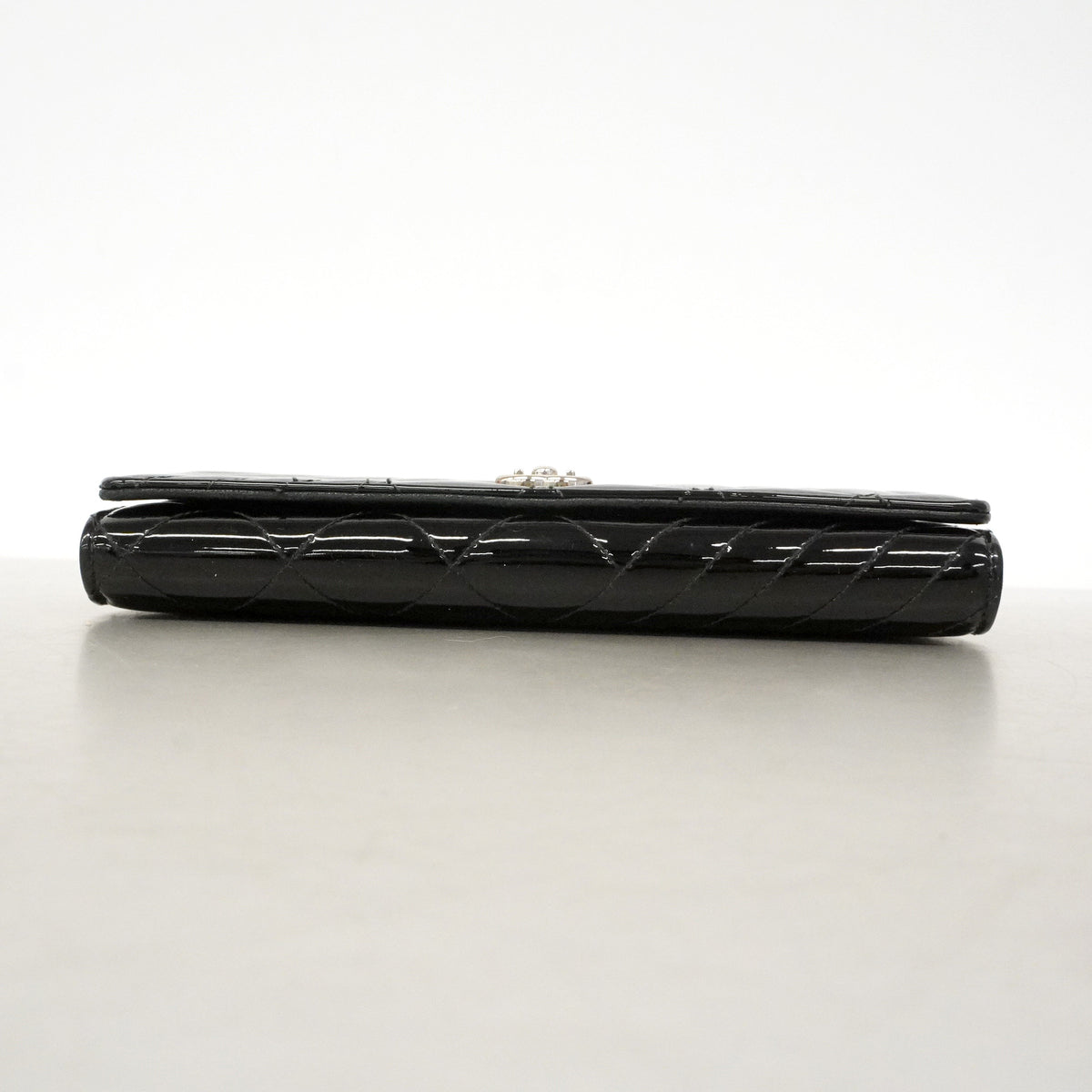 【6kb1056】シャネル 長財布 ココボーイ パテントレザー ブラック シルバー金具【中古】レディース