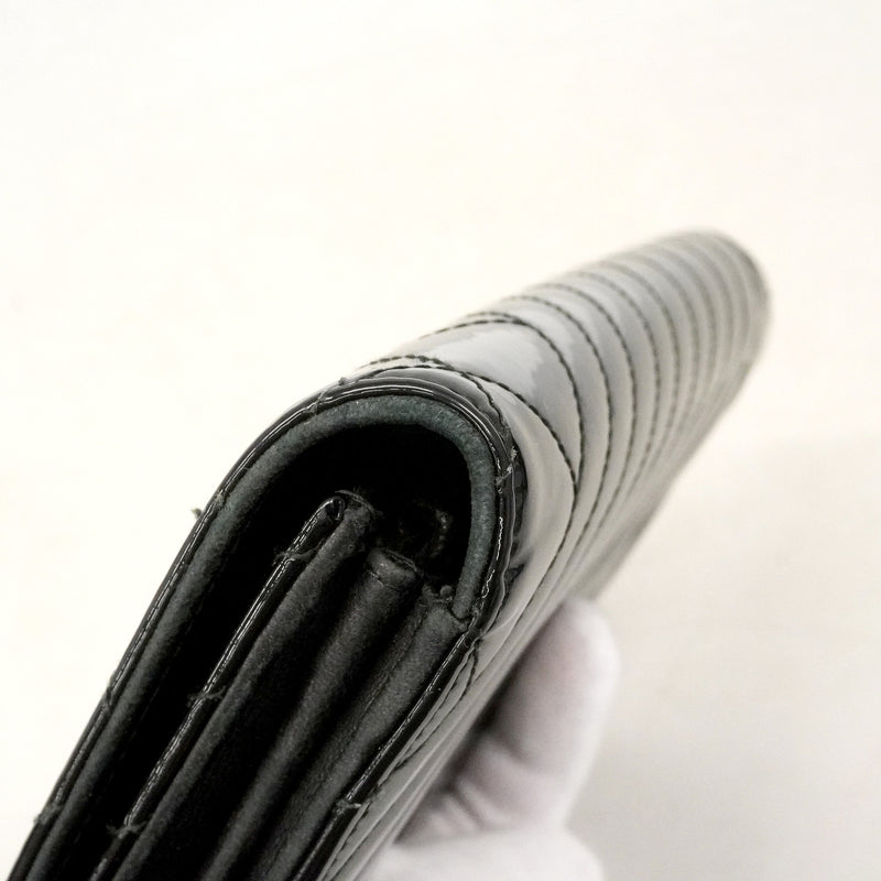 【6kb1056】シャネル 長財布 ココボーイ パテントレザー ブラック シルバー金具【中古】レディース