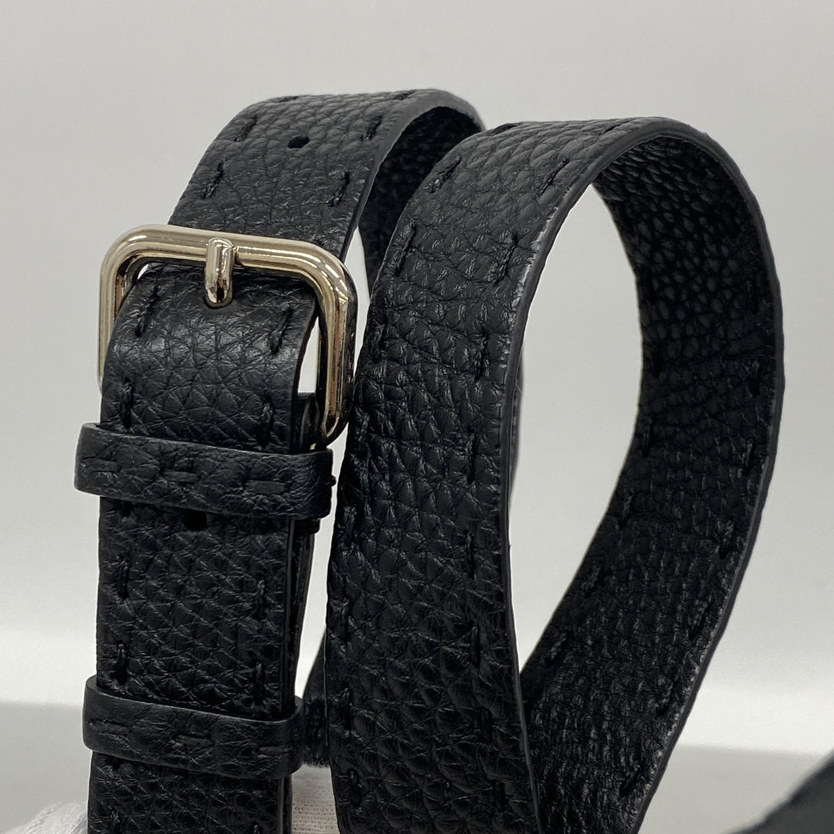 【6kb1130】フェンディ ハンドバッグ セレリア レザー ブラック シルバー金具 2wayバッグ【中古】レディース