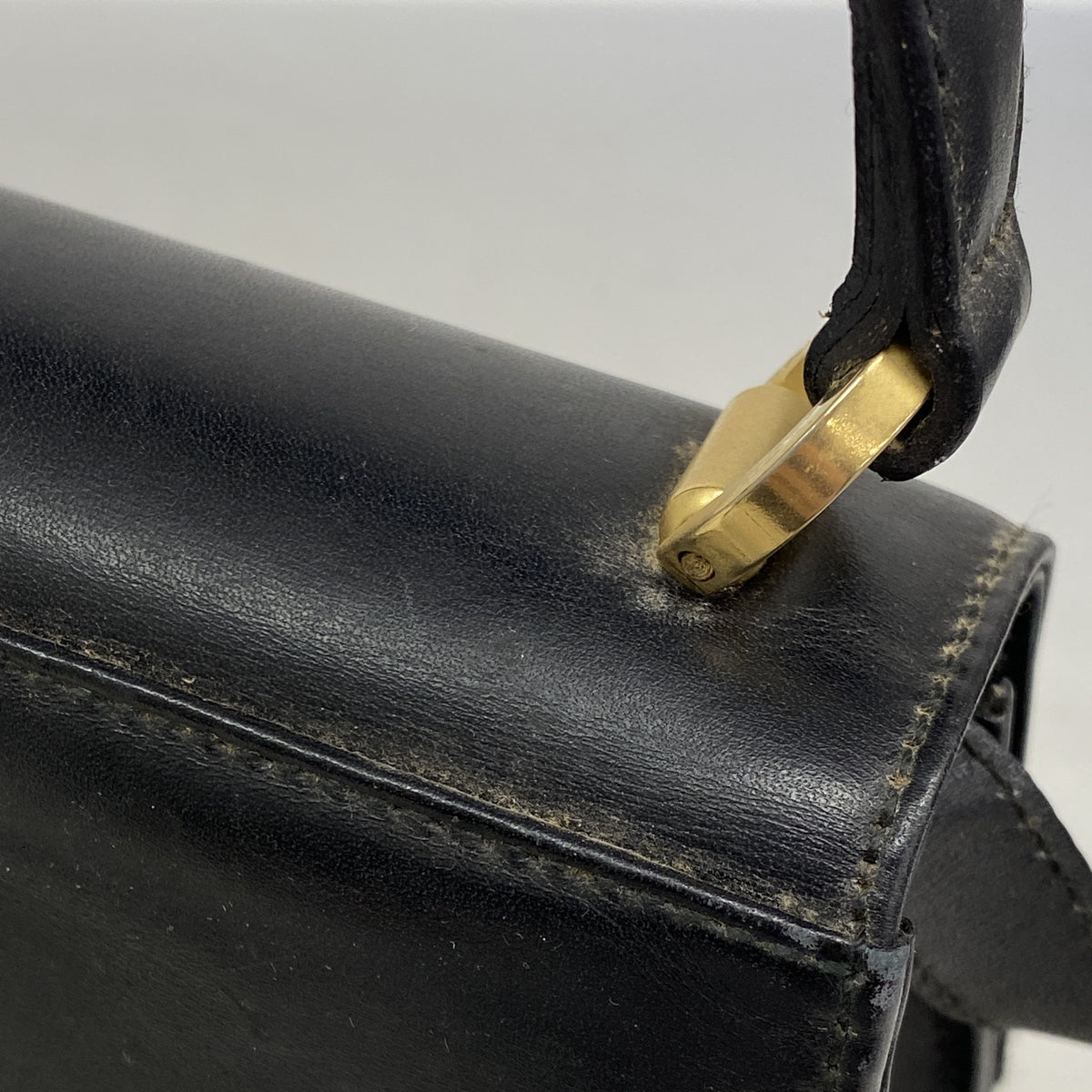 【6kb1170】サルヴァトーレフェラガモ ハンドバッグ ヴァラ レザー ブラック ゴールド金具 2wayバッグ【中古】レディース