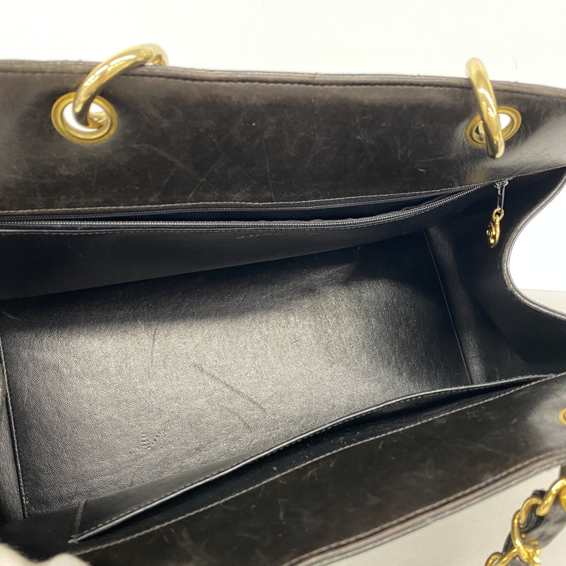 【6kb1226】シャネル チェーントート マトラッセ パテントレザー ブラック ゴールド金具【中古】レディース