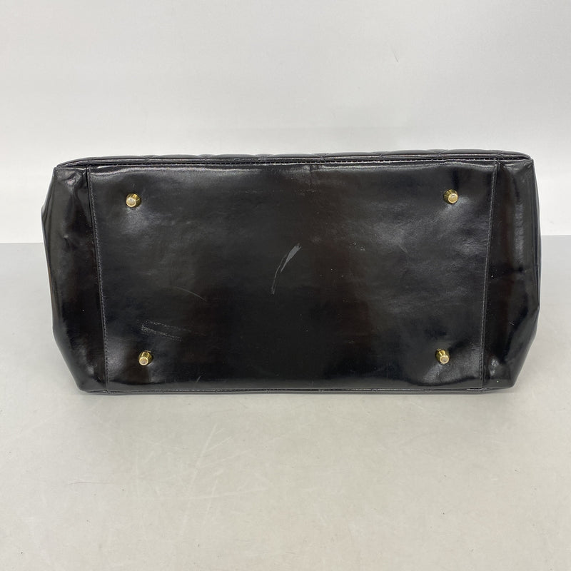 【6kb1226】シャネル チェーントート マトラッセ パテントレザー ブラック ゴールド金具【中古】レディース