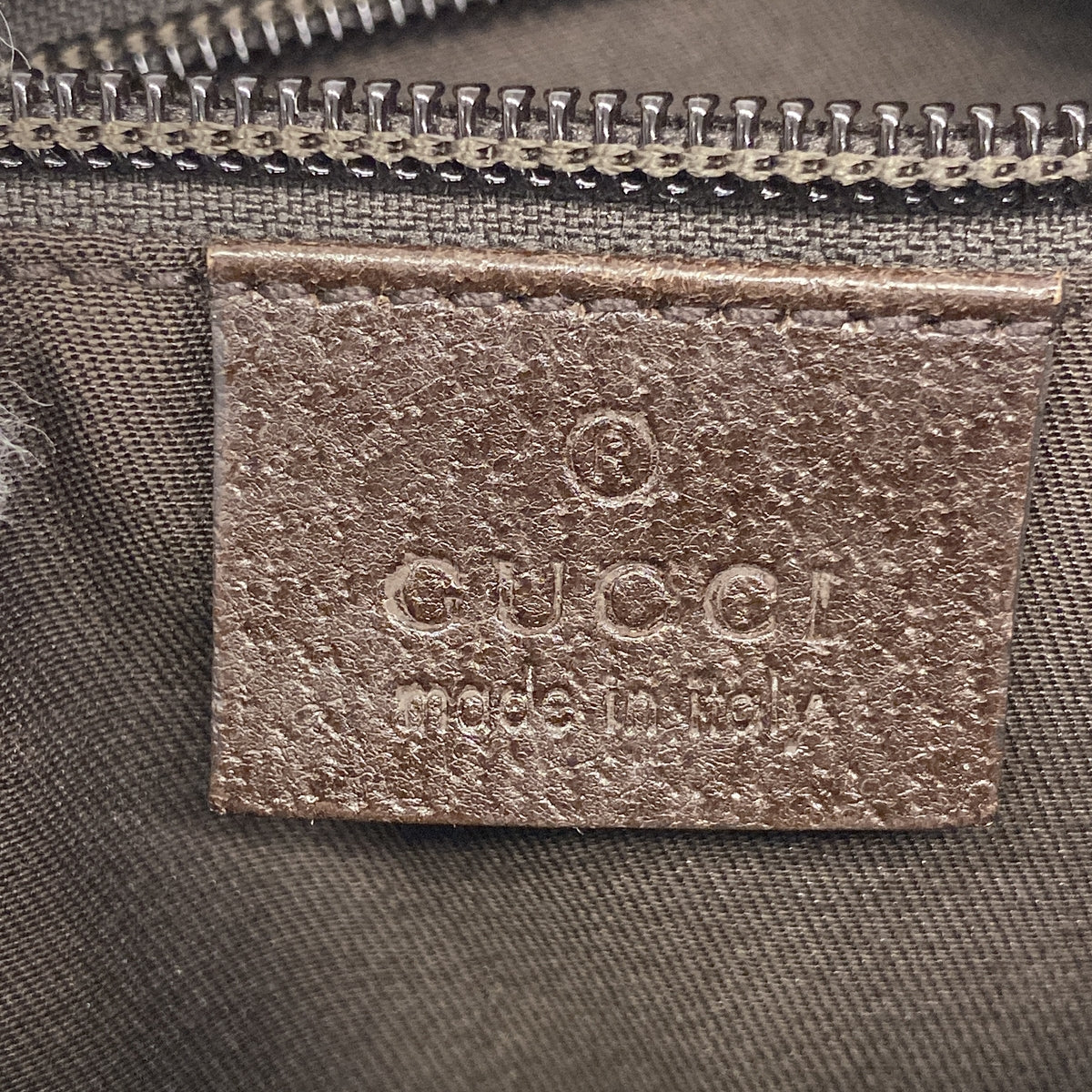 【6kb1228】グッチ ショルダーバッグ GGキャンバス 181092 キャンバス ベージュ シルバー金具【中古】レディース