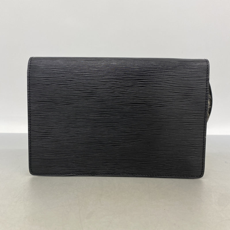 【6kb1302】ルイヴィトン クラッチバッグ エピ ポシェットセリエドラゴンヌ M52612 ノワール【中古】メンズ