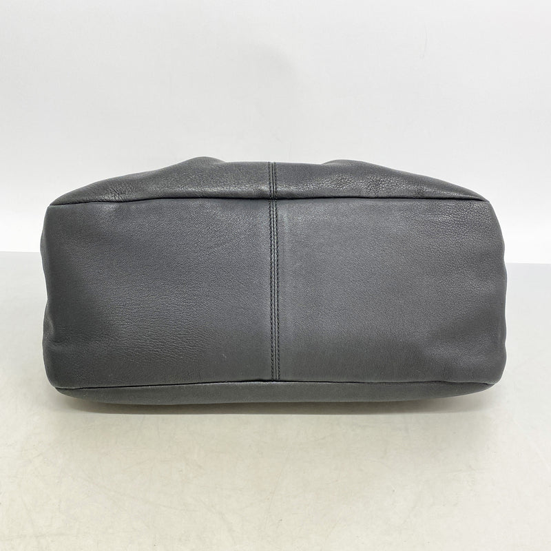 【6kb1338】サルヴァトーレフェラガモ ハンドバッグ ヴァラ レザー ブラック ゴールド金具 2wayバッグ【中古】レディース