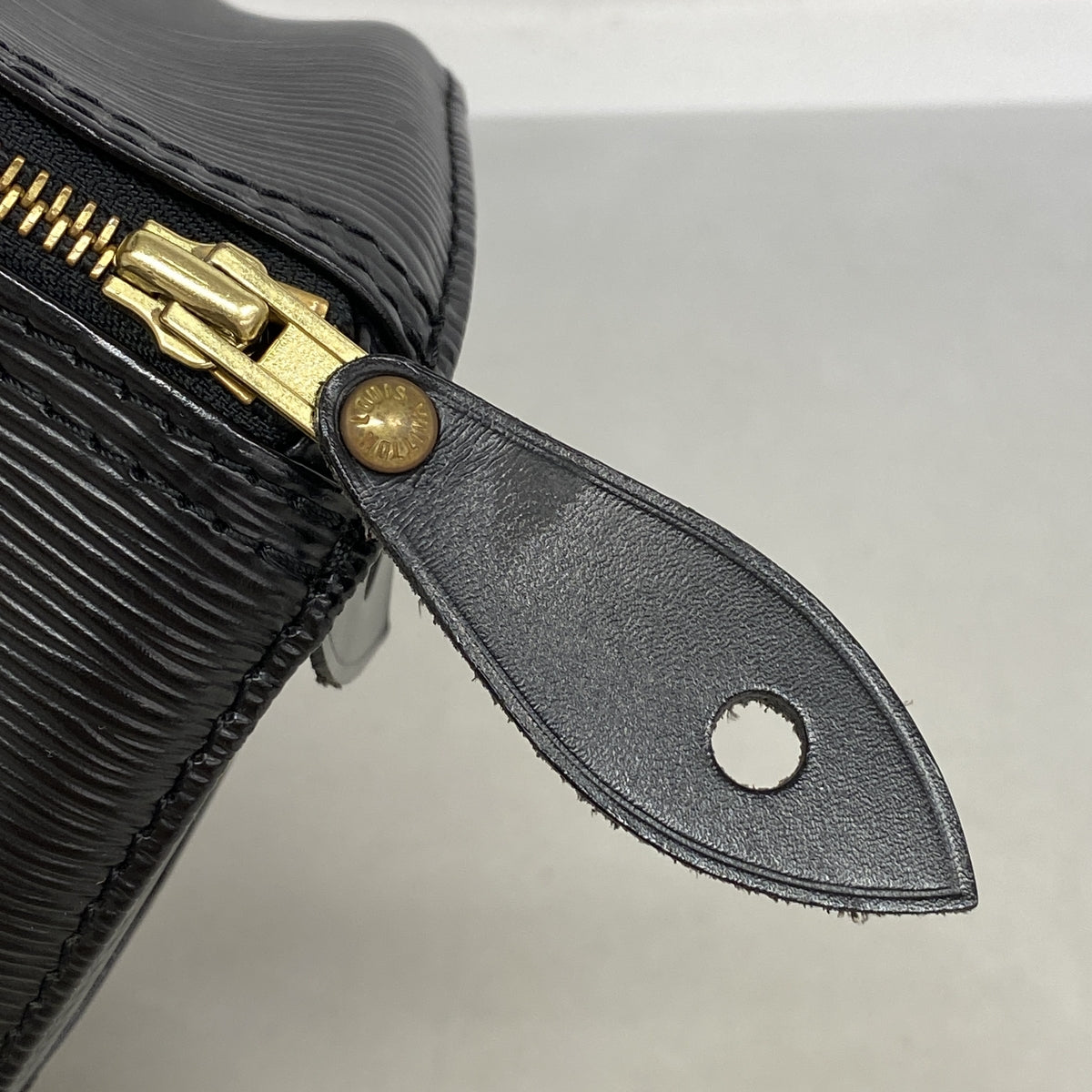 【6kb1375】ルイヴィトン ハンドバッグ エピ スピーディ25 M43012 ノワール【中古】レディース