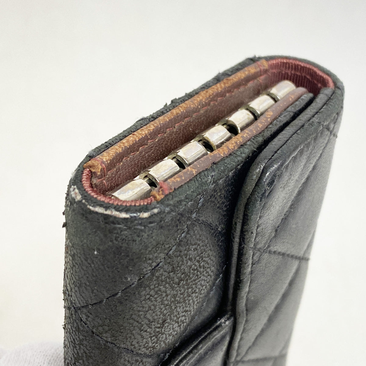 【6kb1378】シャネル キーケース マトラッセ ラムスキン ブラック シルバー金具【中古】レディース