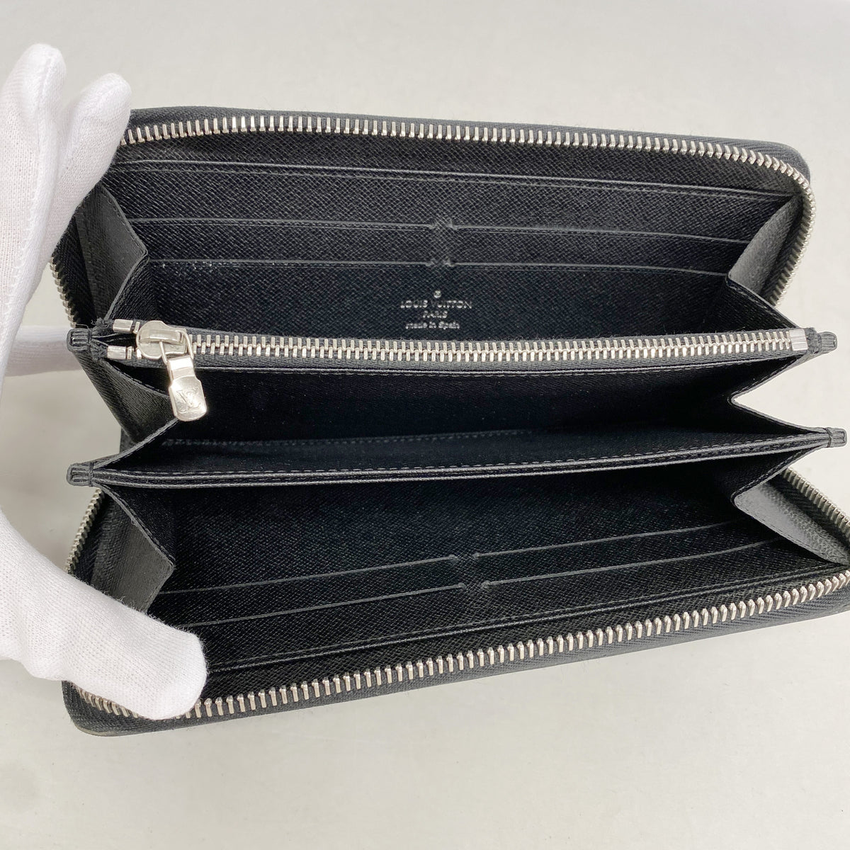 【6kb1403】ルイヴィトン 長財布 エピ ジッピーウォレット M60072 ノワール【中古】メンズ レディース ユニセックス