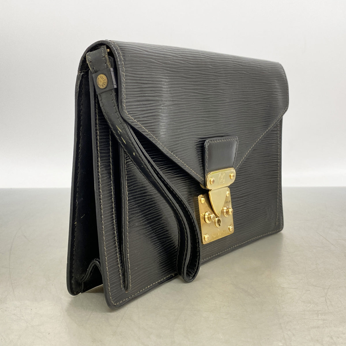 【6kb1419】ルイヴィトン クラッチバッグ エピ ポシェットセリエドラゴンヌ M52612 ノワール【中古】メンズ