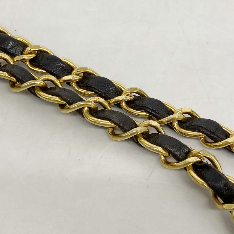 【6kb1460】シャネル ショルダーバッグ ダイアナ チェーンショルダー ラムスキン ブラック ゴールド金具【中古】レディース