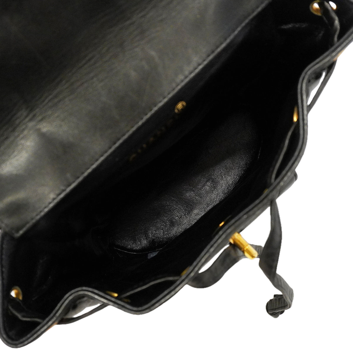 【6kb1531】シャネル リュック・デイパック マトラッセ ラムスキン ブラック ゴールド金具【中古】レディース